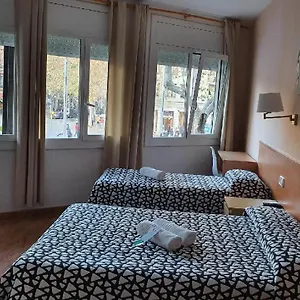 ** Konukevi Rio De Castro İspanya