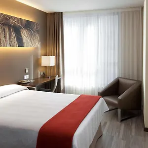 Nh Diagonal Center Otel