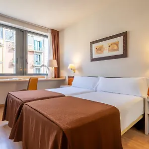 Glories Otel