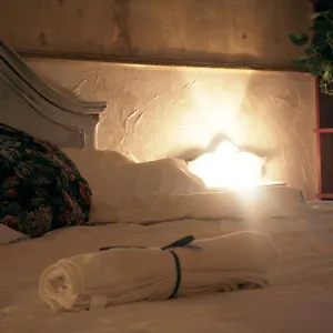 Bed & Art , Barcelona Spain
