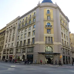 Casa Blanca 2*, Barcelona Spain